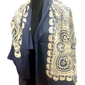 GUCCI Silk Navy Blue and White Paisley Scarf
